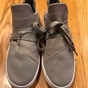 STEVE MADDEN LANCERS